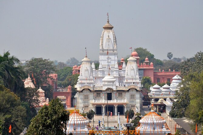 A Private Overnight Excursion to Ayodhya From Lucknow