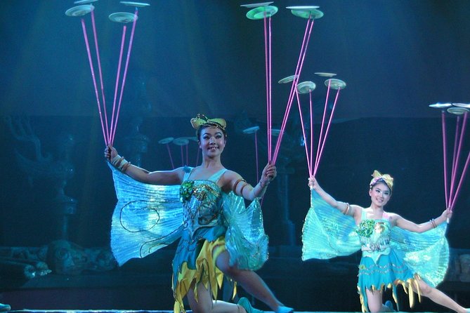 Acrobatics Show Plus Ding Tai Fung Dinner Experience in Beijing - Meeting and Pickup