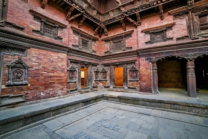Ahmedabad Night Walk (2 Hours Guided Walking Tour) - Meeting Point Details