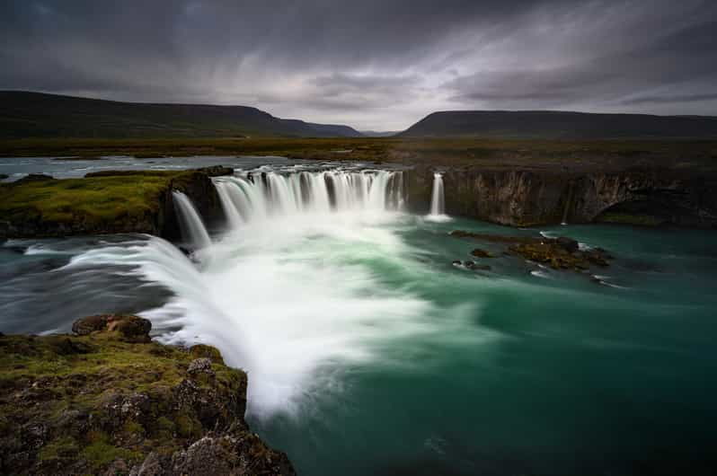 Akureyri: Goðafoss Waterfall, Geothermal Bathing and Lunch - Tour Overview and Duration