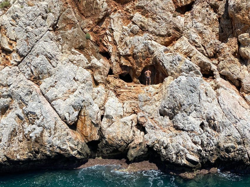 Alanya Relax Boat Trip: Lunch & Soft Drinks Included
