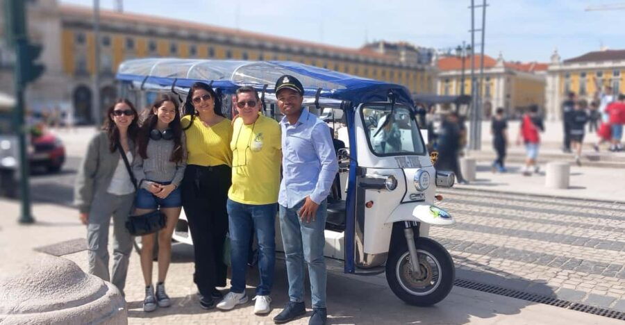 ALFAMA CITY 2 Hours Sightseeing - Activity Overview