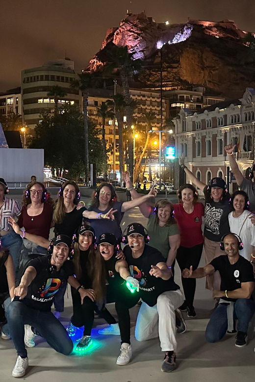 Alicante: BAILALOPARTY/ Silent Party Walking Tour