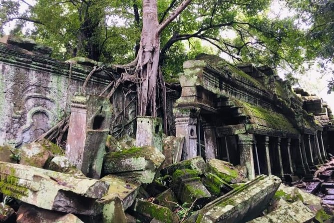 Angkor Tour in 2 Days – Sunrise and Banteay Srei