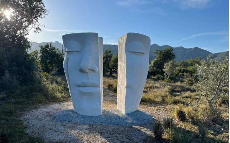 Arte-Contemporary: Sculpture Park and Art Gallery Visit - Overview and Admission