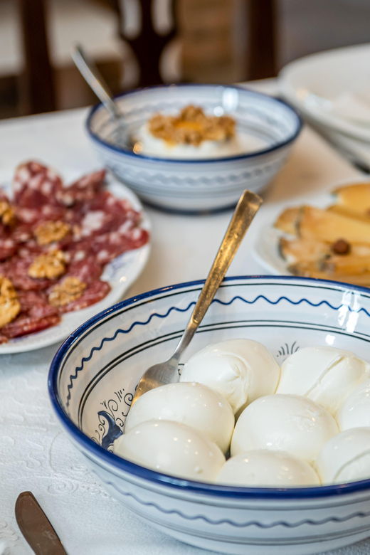 Assisi: Private Cooking Demo & Meal at a Locals Home - Overview of the Experience