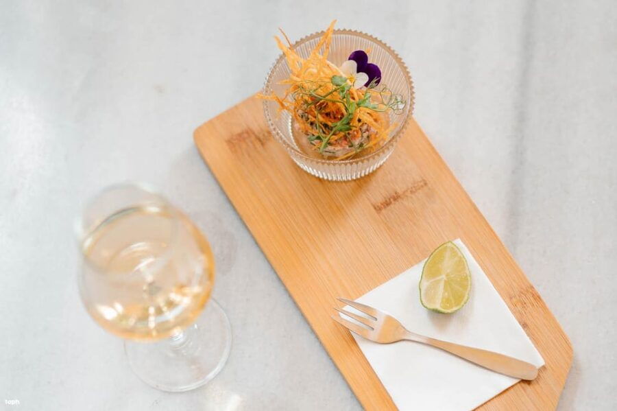 Athens: 4 Greek Dairing Wines Tasting and Food Pairing