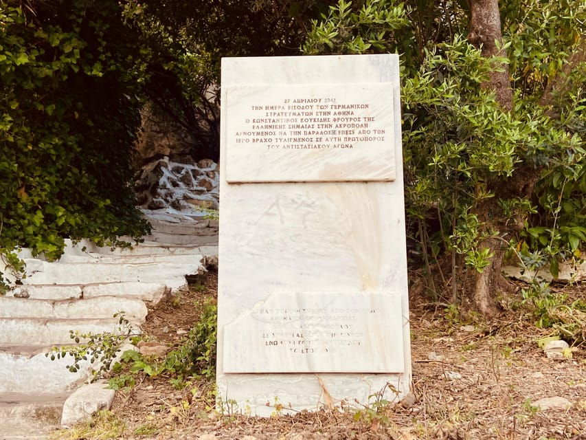 Athens: Hidden Gems Guided City Walking Tour