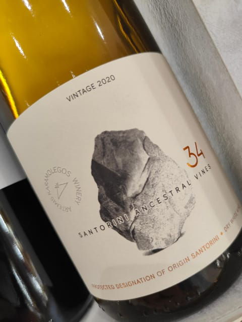 Athens: Santorini Wine Tasting at Brettos Bar in Plaka - Overview of the Experience
