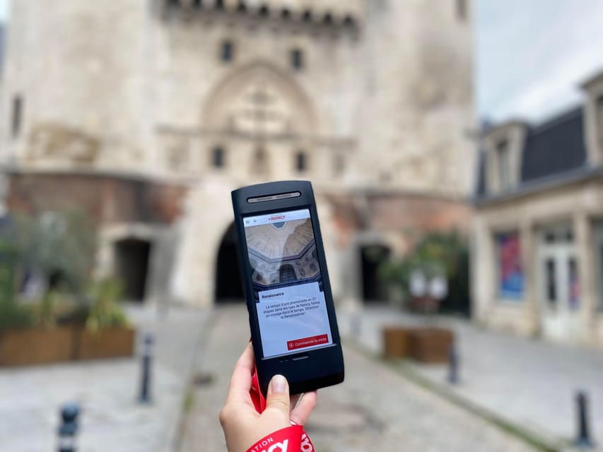 Audio Guided Tour: 12 Languages!