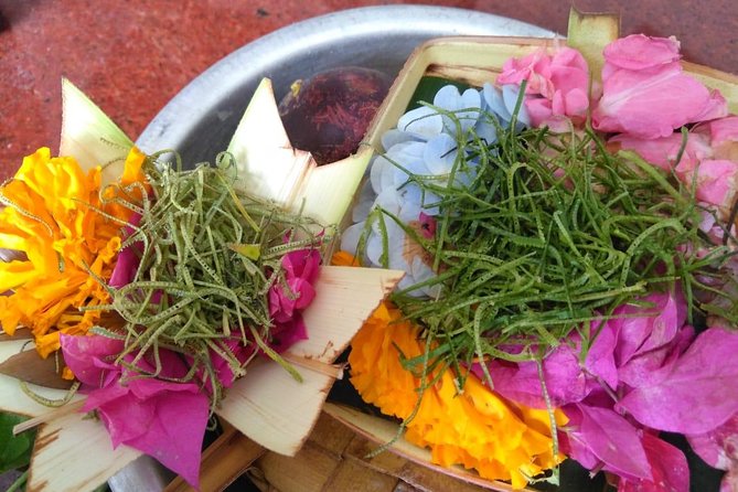 Balinese Offering Making and Purification