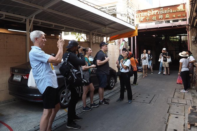 Bangkok China Town ,A Bangkok Historic Neighbourhood - History and Origins