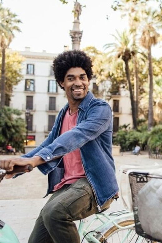 Barcelona : Bike Tour With A Guide