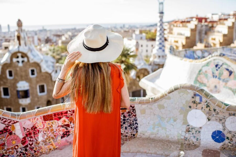 Barcelona: Park Güell Guided Tour