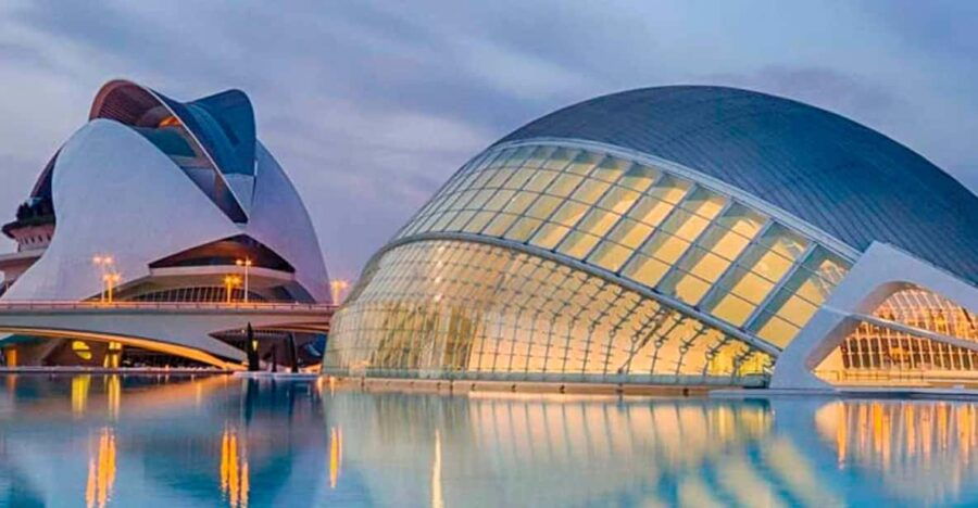 Barcelona: Private Transfer to Valencia - Service Highlights