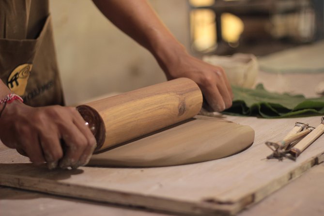 Basic Class and Hand Building Ceramic