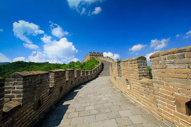 Beijing Private Layover Tour:Hutong, Mutianyu Great Wall With Cable Car+Toboggan