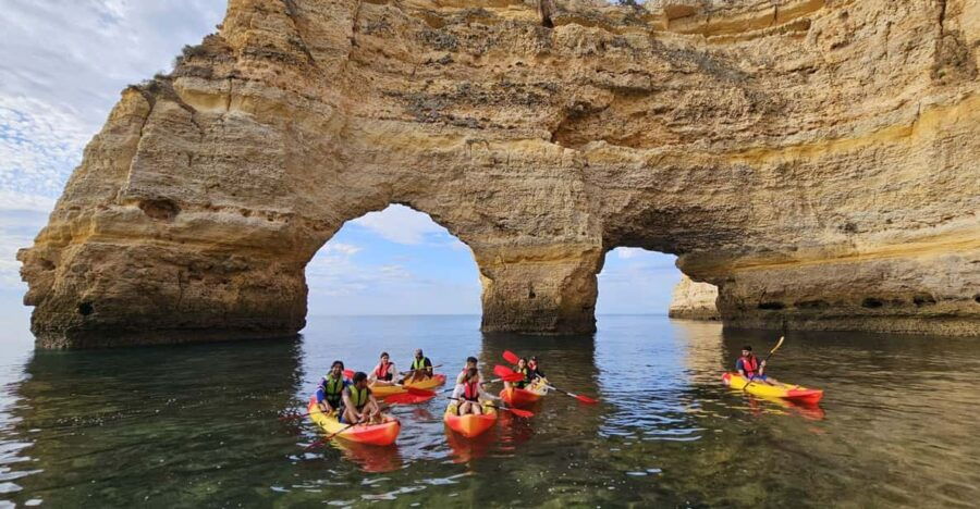 Benagil: 1:30hour Kayak Rental With Private Parking