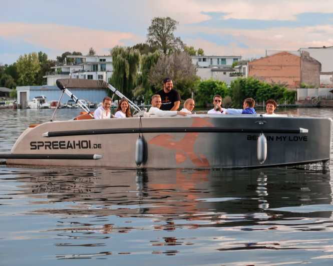 Berlin: Electric Boat Rental for Self-Driving 6 Hrs