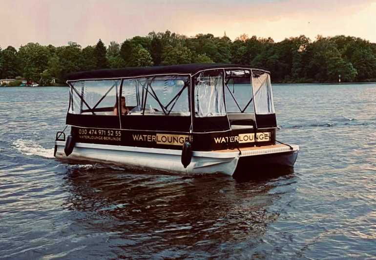 Berlin: Renat a Pontoon Boat and Explore Berlins Waterways