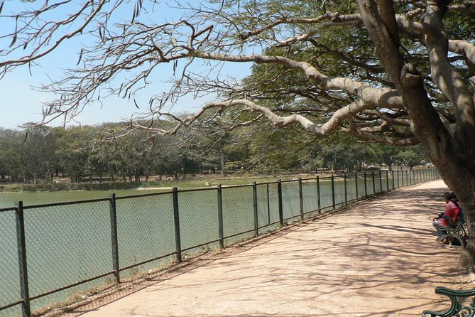 Best of the Bangalore (Guided Full Day Sightseeing Tour With Food Tasting)