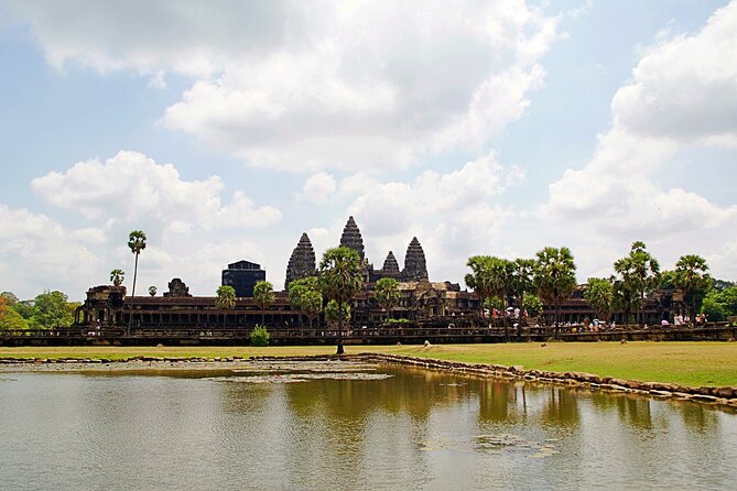Biking the Angkor Temples