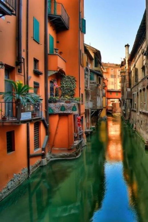 Bologna: Guided Bike Tour With Aperitif