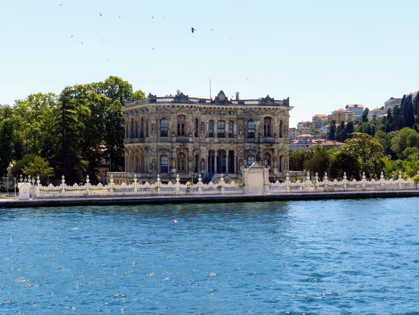 BOSPHORUS BUS & BOAT