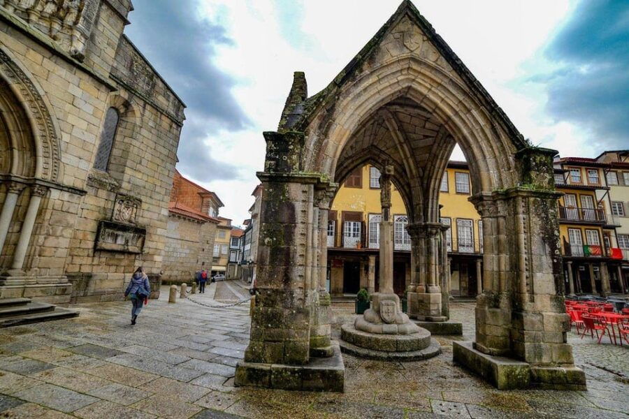 Braga and Guimarães Private Tour: The North Remembers