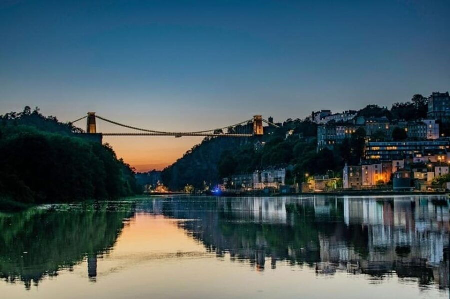 Bristol : Sightseeing Custom Tour With a Local Guide - Tour Overview and Pricing