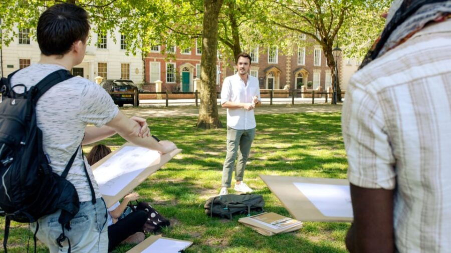 Bristol Sketching Tour for Beginners and Improvers