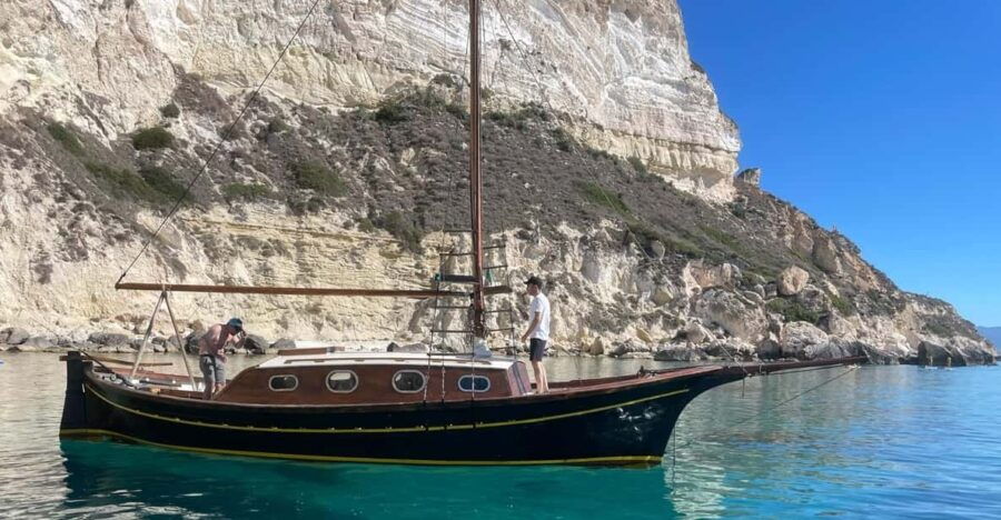 Cagliari: Classic Boat Tour Along the Gulf With Tasting. - Overview of the Tour
