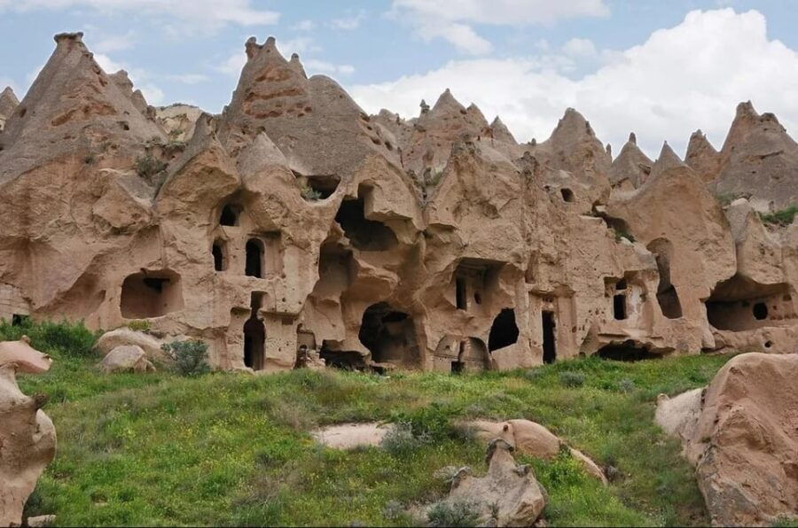 Cappadocia: Red Tour With Hotel Transfer and Lunch - Overview of the Red Tour
