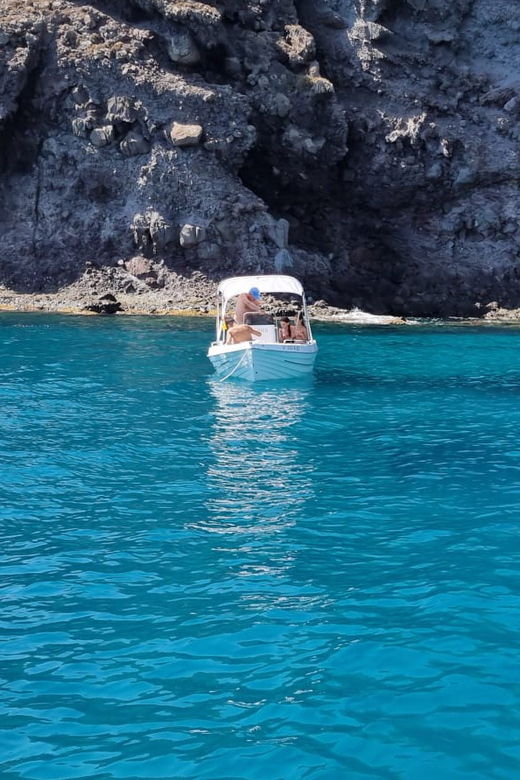 Carboneras: 4- or 8-Hour Boat Rental With or Without License