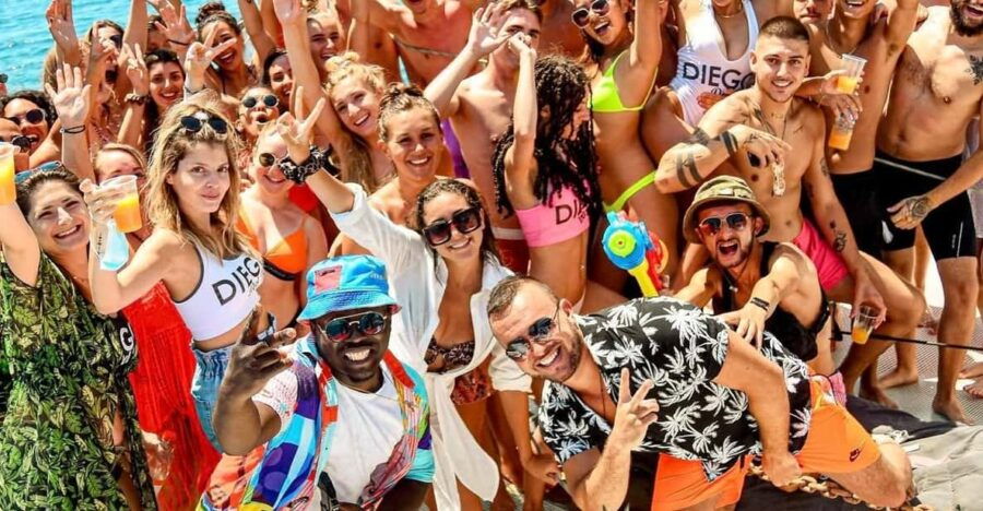 Catamaran Lucile | Famous Boat Cata Party