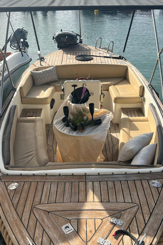 Champagne Sunset With Skipper Two Hours Trip - Activity Overview