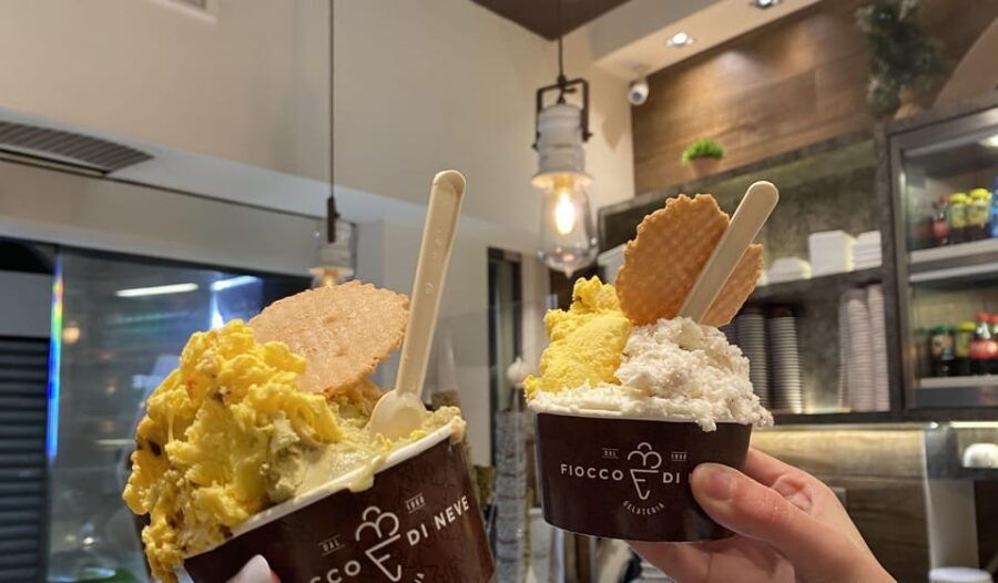 Classic Vespa Journey Through Rome With Gelato