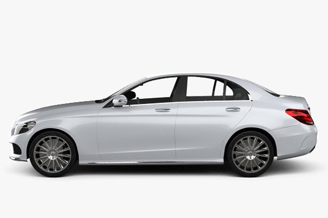 Colombo Airport (CMB) to Colombo City Private Transfer by Mercedes Benz E350
