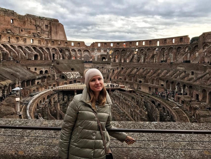 Colosseum and Roman Forum With Skip the Line Ticket