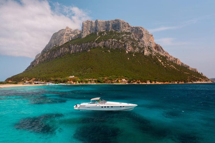 Costa Smeralda: Tavolara Tour | Molara | Capo Coda Cavallo - Tour Overview