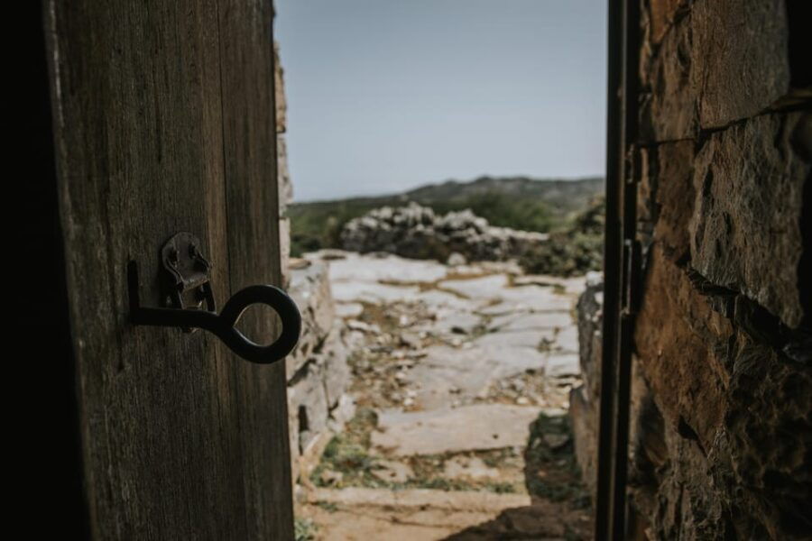 Crete: Psiloritis Eye - Overview of Psiloritis Eye