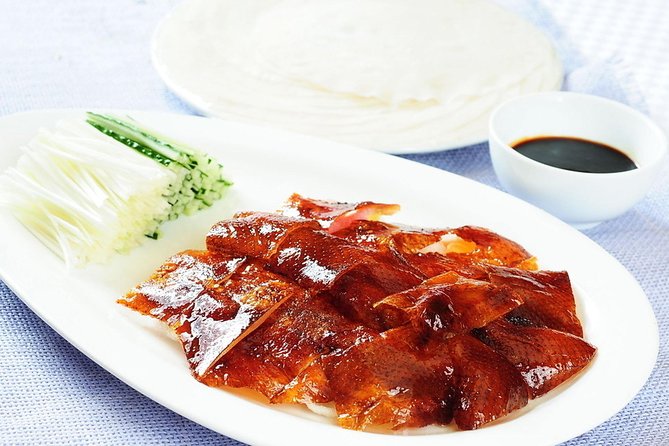 Customizable Tour of Mutianyu Great Wall With Roast Duck Dinner and Evening Show