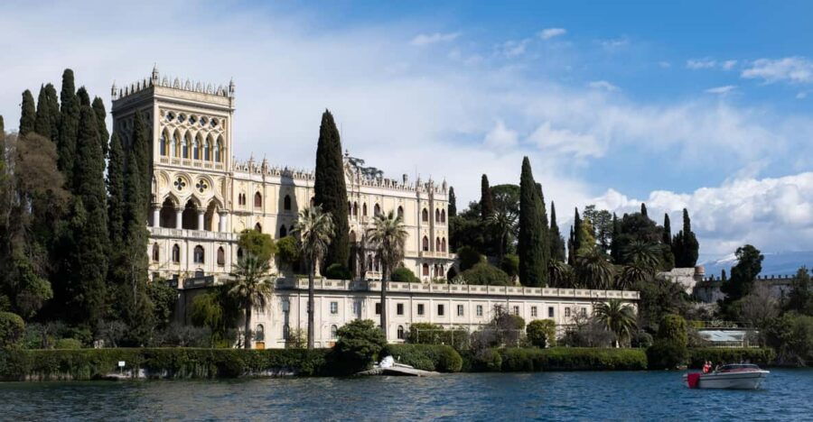 Customized Motorboat Tour on Garda Lake - Tour Overview