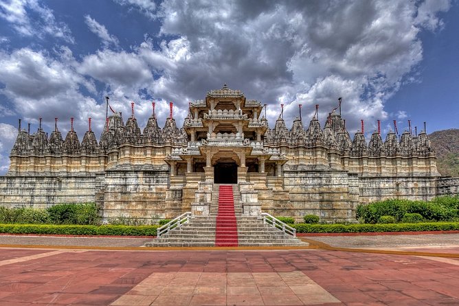 Day Excursion To Ranakpur Jain Temple From Udaipur