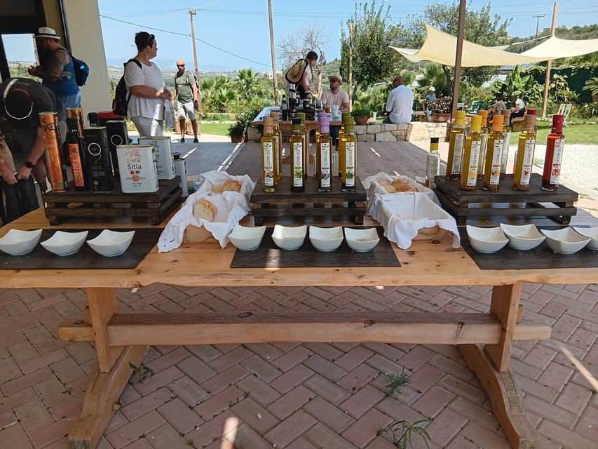 Day Trip Knossos, Pottery, Winery and Taste Local Products - Overview of the Day Trip