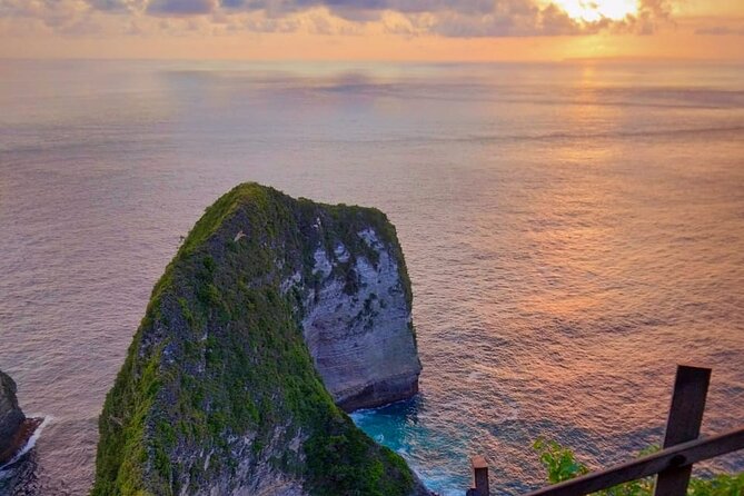 Day Trip to the West of Penida Island - Trip Overview