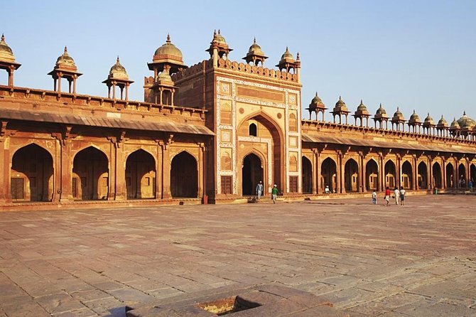 Delhi Private Arrival Transfer From Airport - Airport to Hotel in Delhi - Passenger Capacity