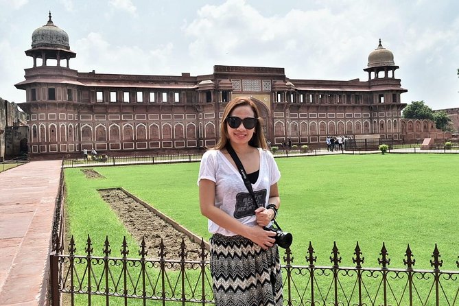 Delhi To Agra Private Taj Mahal Trip by Car
