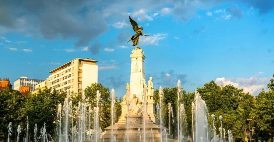 Dijon: Capture the Most Photogenic Spots With a Local