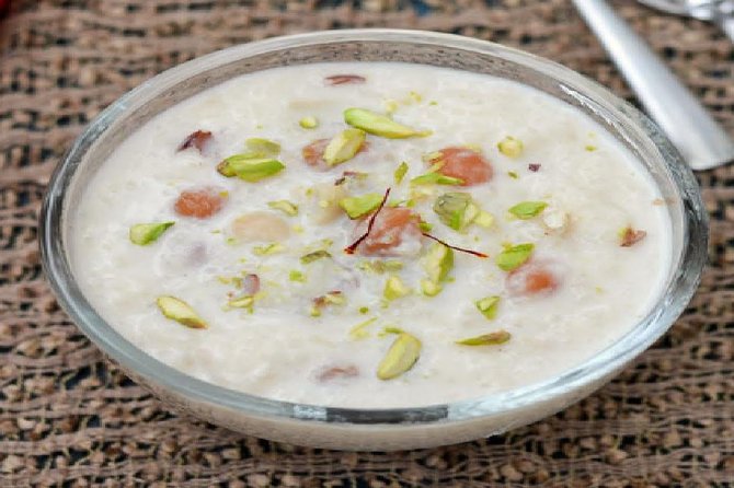 Dinner at Agra With Local Indian Family - Experience Highlights